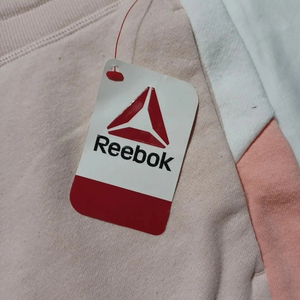 Reebok pink sweat shorts NWT - Picture 6 of 6